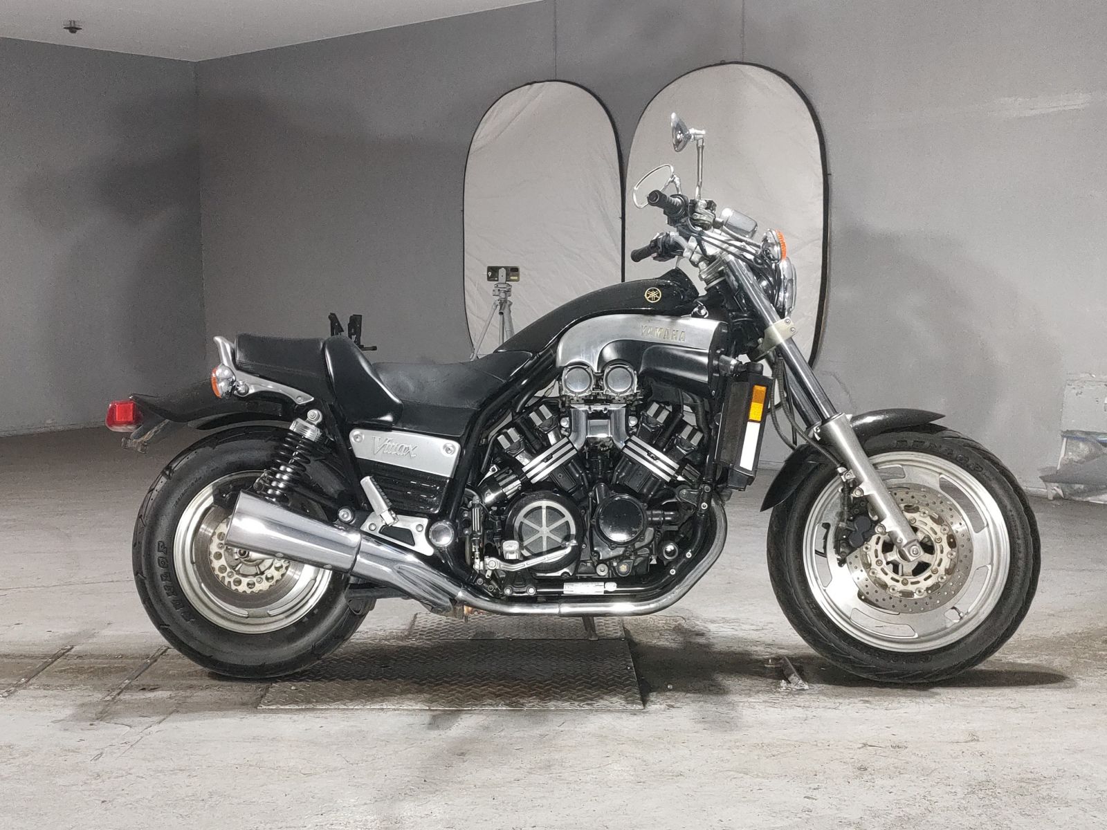 Yamaha V-MAX