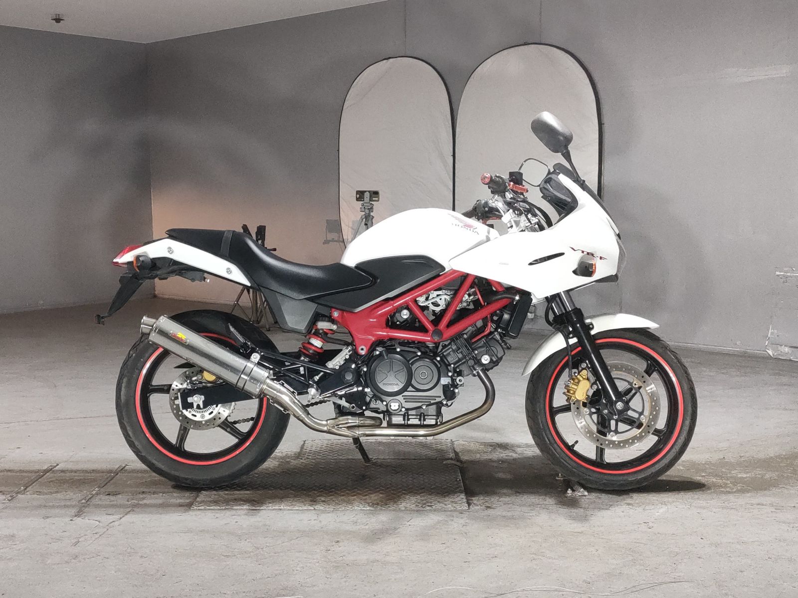 Honda VTR250F