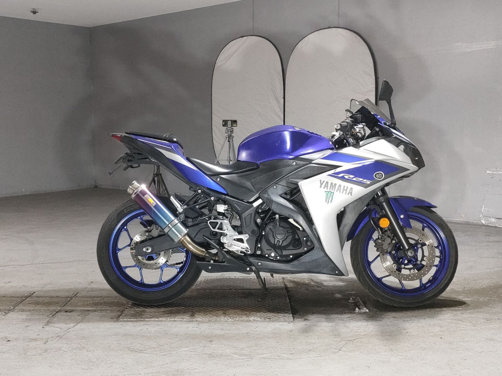 Yamaha YZF-R25