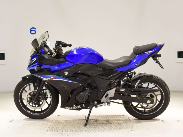 Suzuki GSX250R