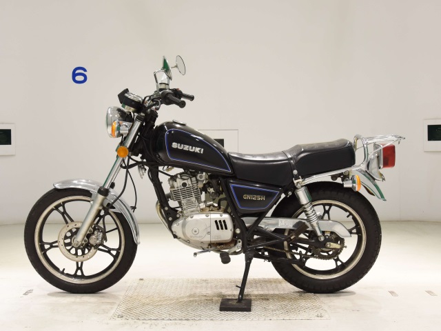 Suzuki GN125H