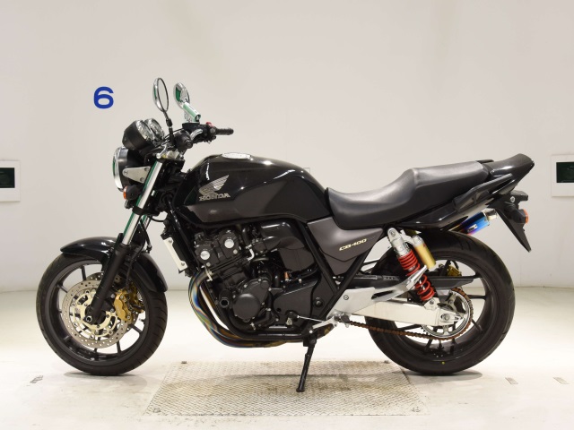 Honda CB400SFV-4