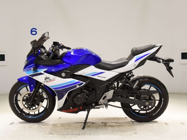 Suzuki GSX250R