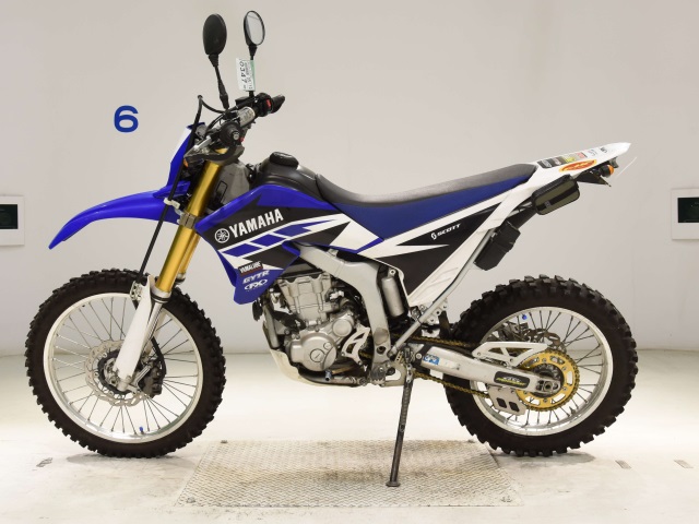 Yamaha WR250R