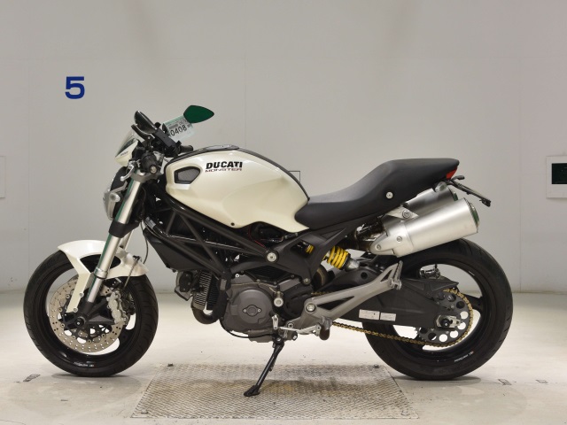 Ducati DUCATI MONSTER 696