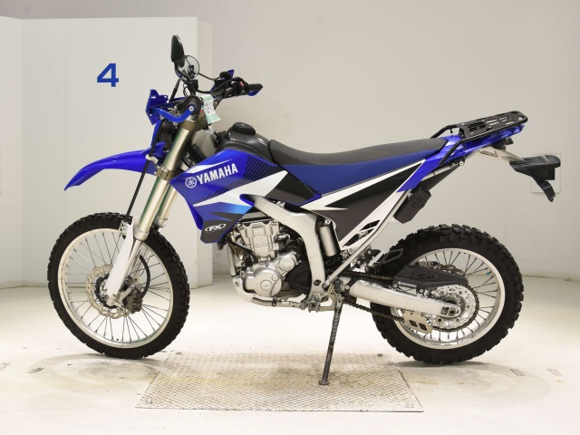 Yamaha WR250R