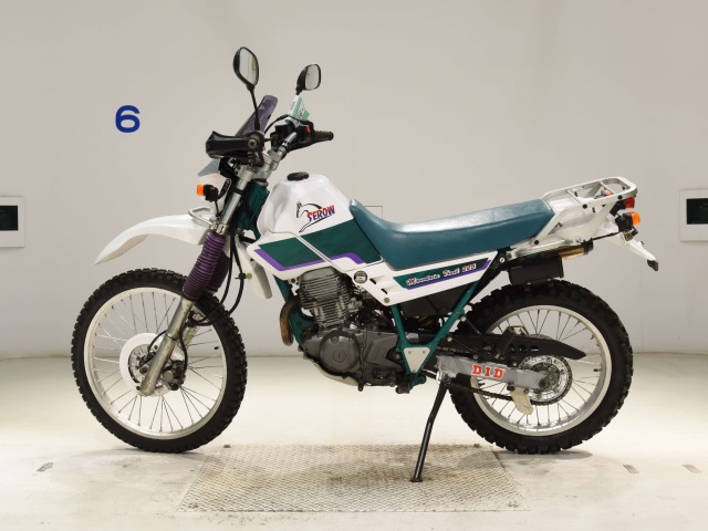 Yamaha SEROW 225W