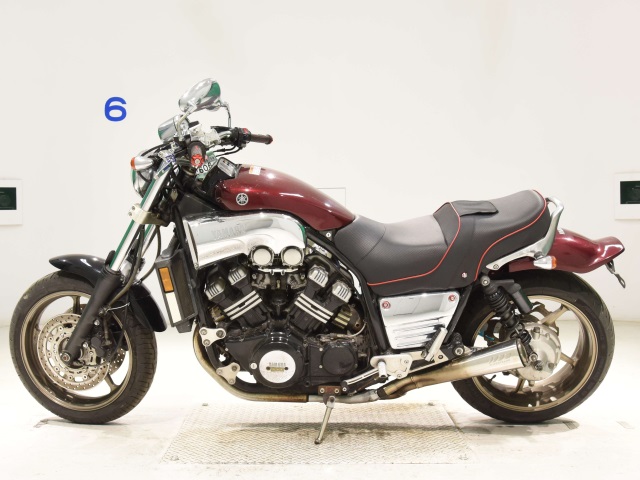 Yamaha V-MAX
