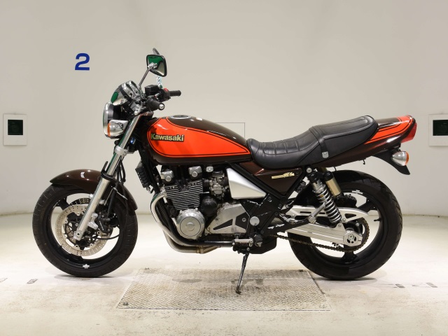 Kawasaki ZEPHYR400K