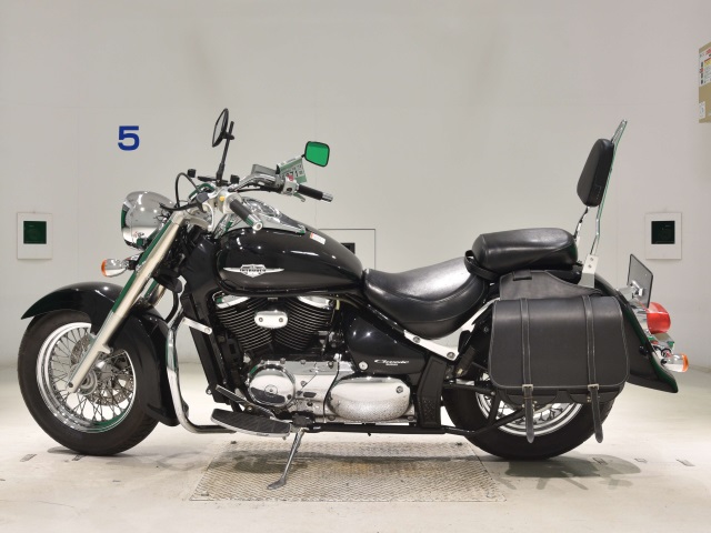 Suzuki INTRUDER 400 CLASSIC