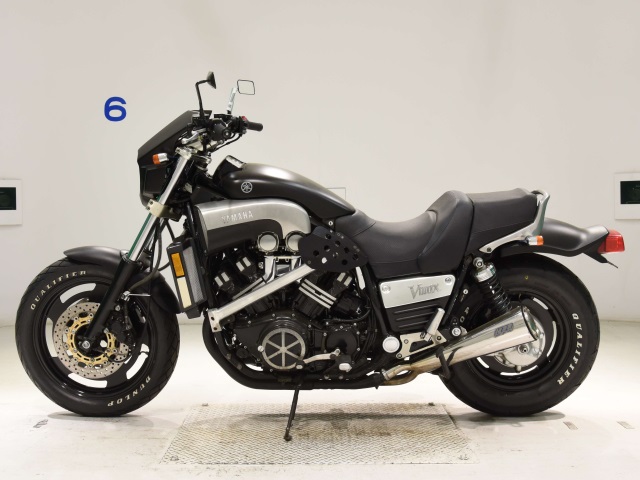 Yamaha V-MAX