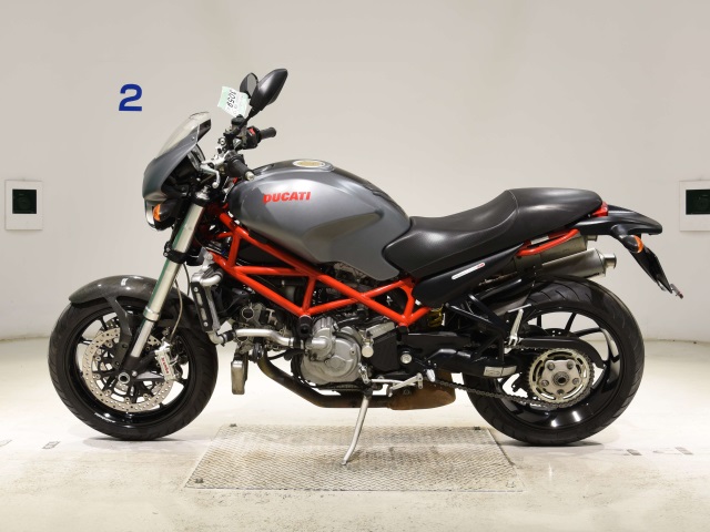 Ducati DUCATI MONSTER S4R TESTASTRETTA