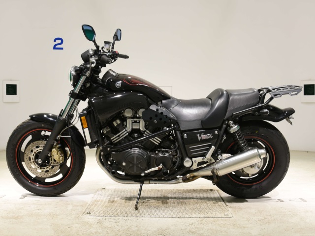 Yamaha V-MAX