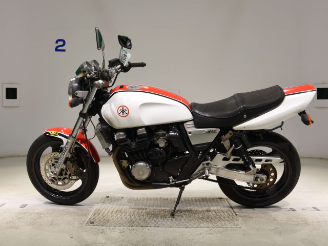 Yamaha XJR400R-1