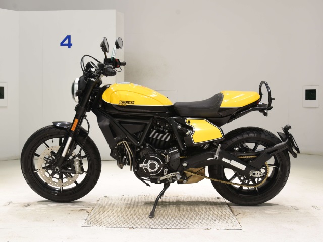OTHER DUCATI SCRAMBLER FULL THROTTLE