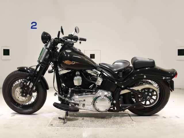 Harley-Davidson HARLEY FLSTSB1580
