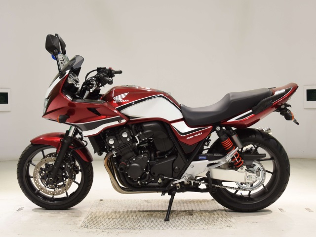 Honda CB400SFV-4 BOLDORABS