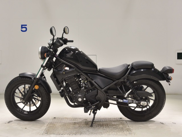 Honda REBEL