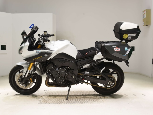 Yamaha FZ8-S