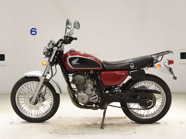 Honda CB223S