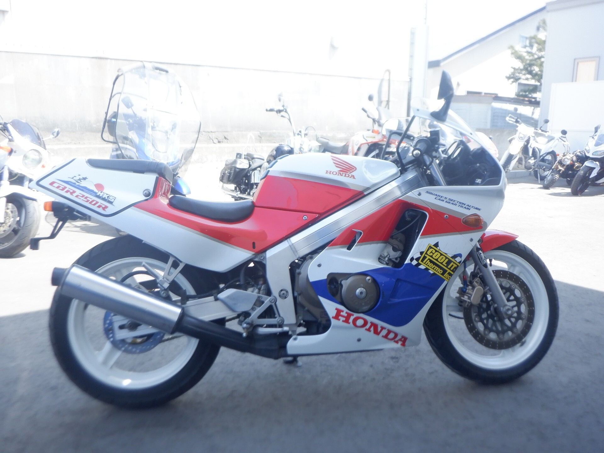 Honda CBR250R