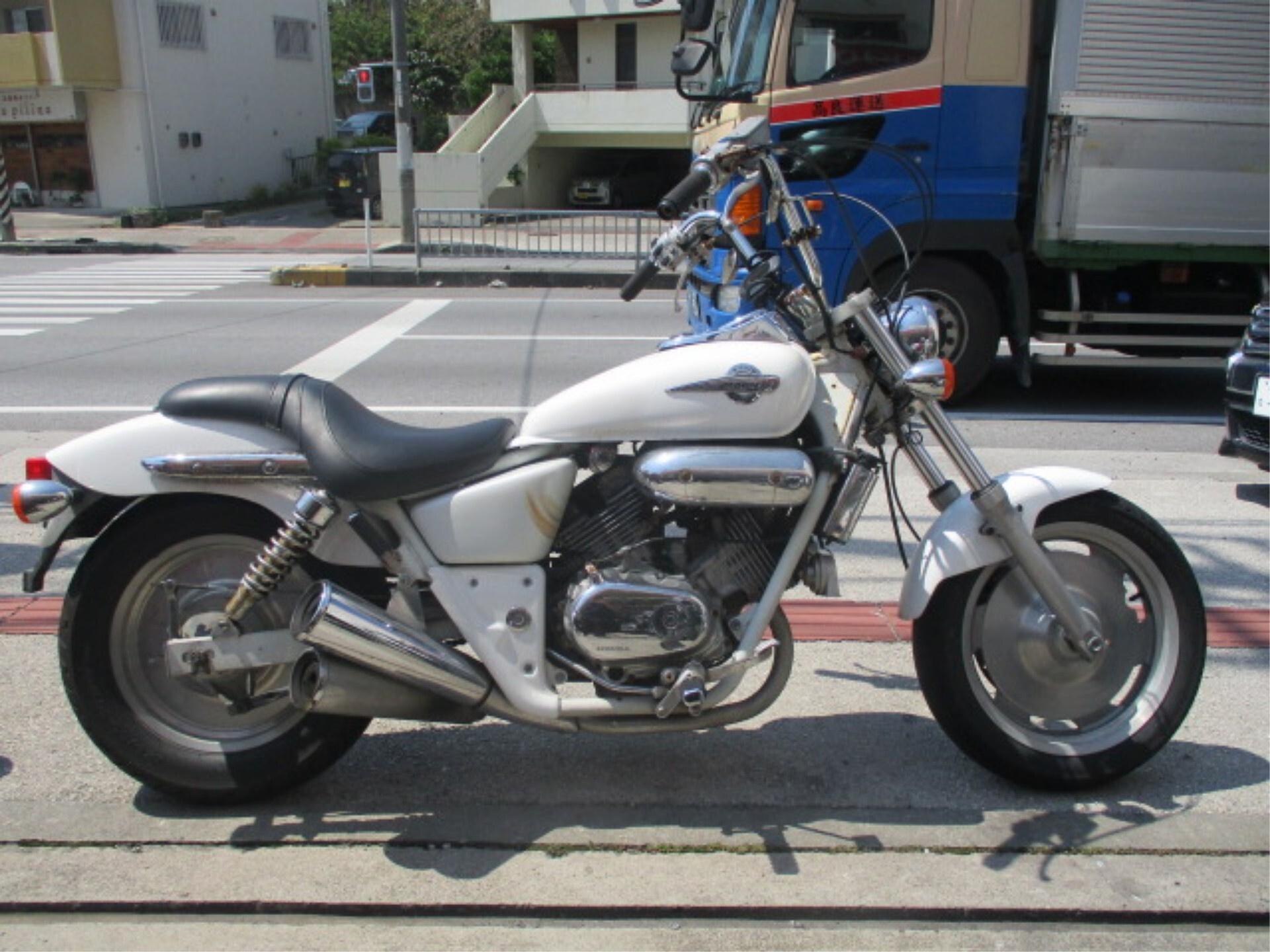 Honda V-TWIN MAGNA S