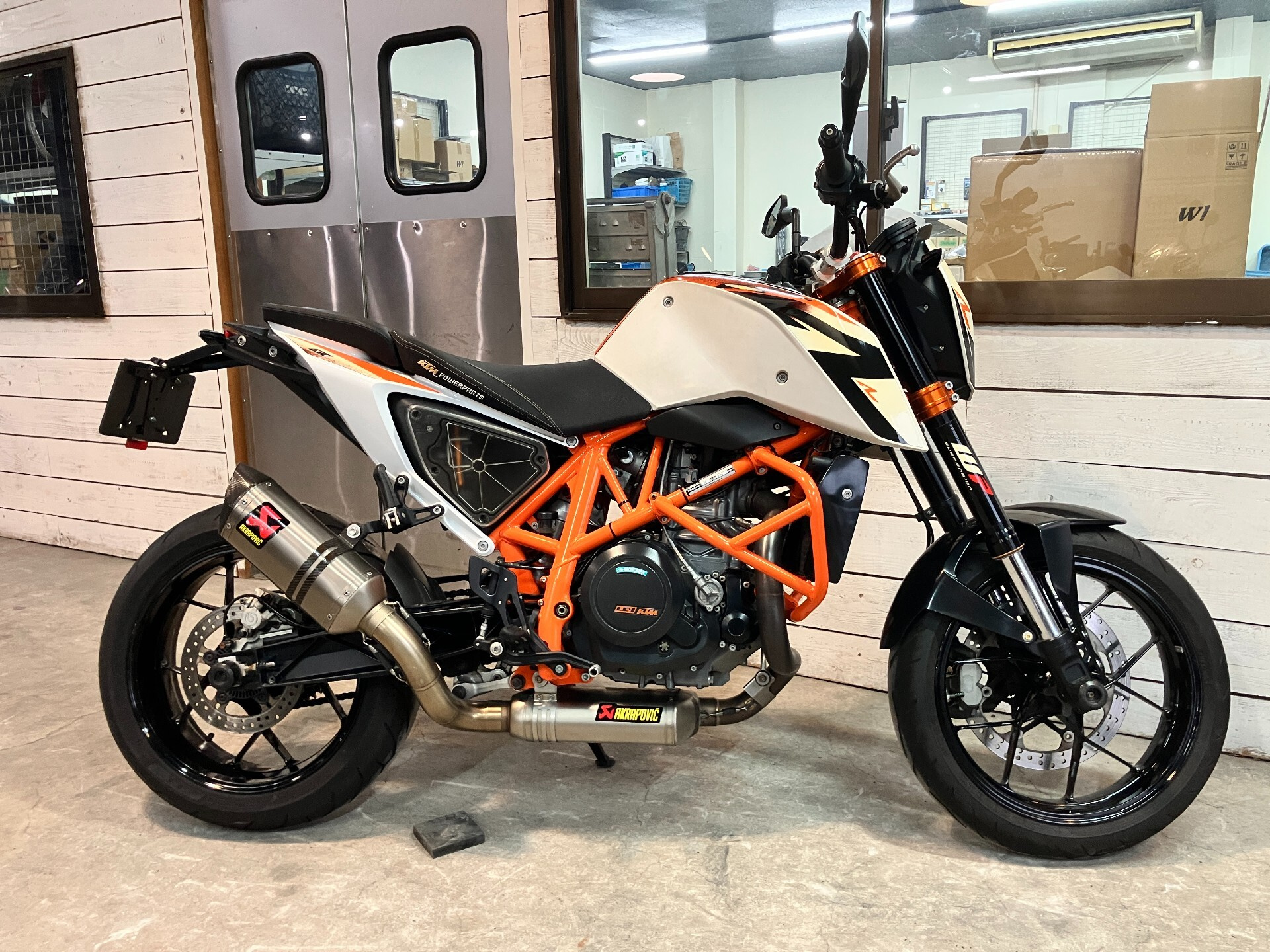 KTM KTM 690 DUKE R