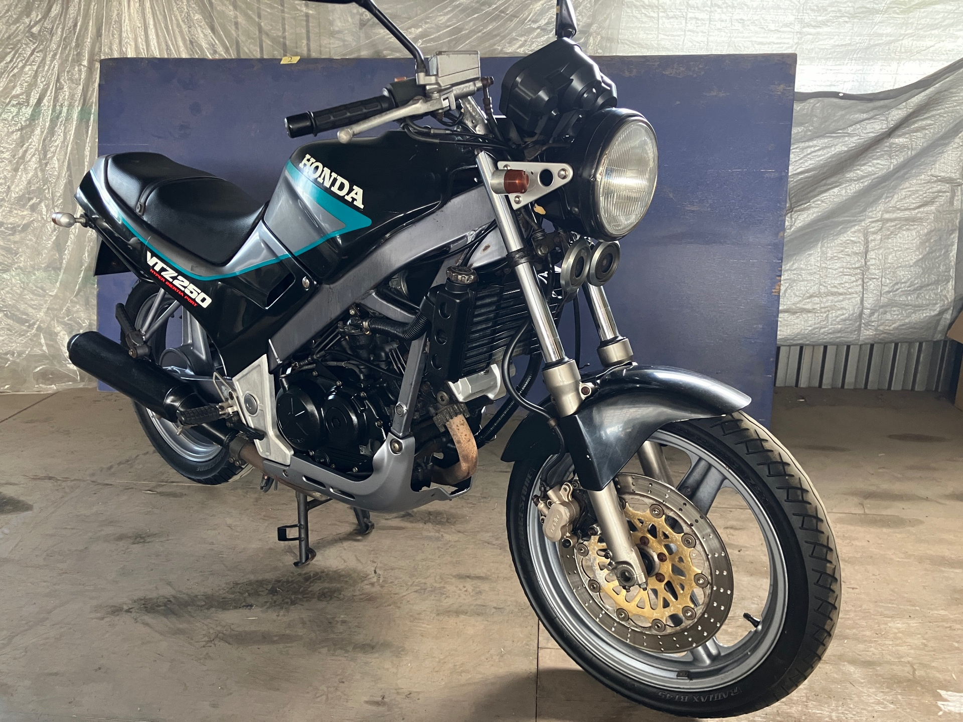Honda VTZ250