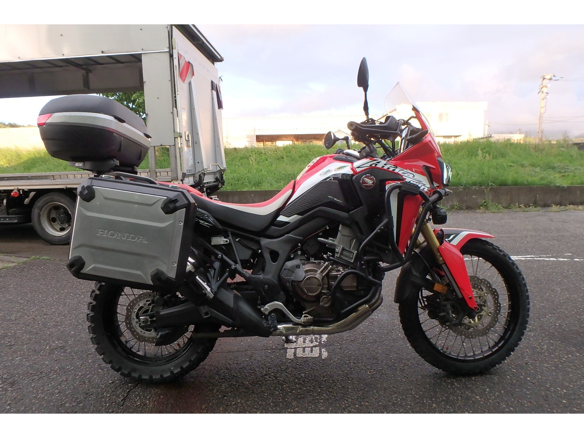 Honda CFR1000 AfricaTwin