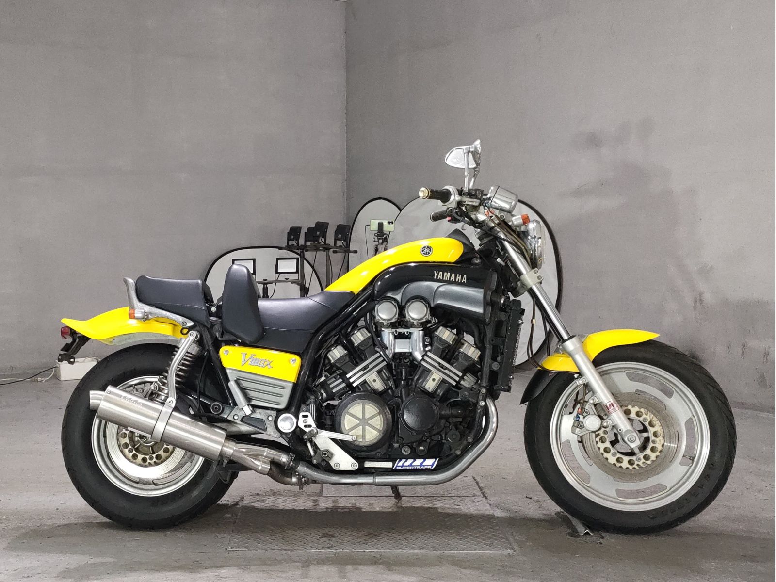 Yamaha V-MAX