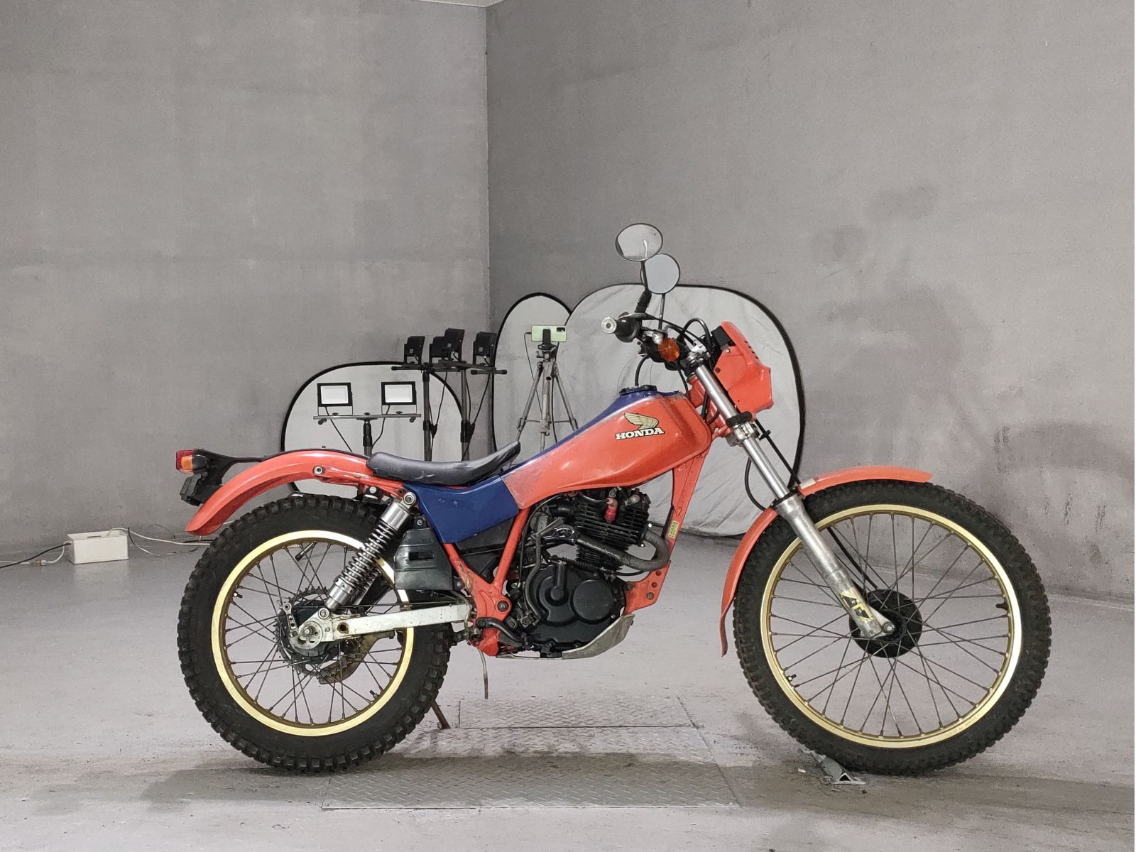 Honda TLR200