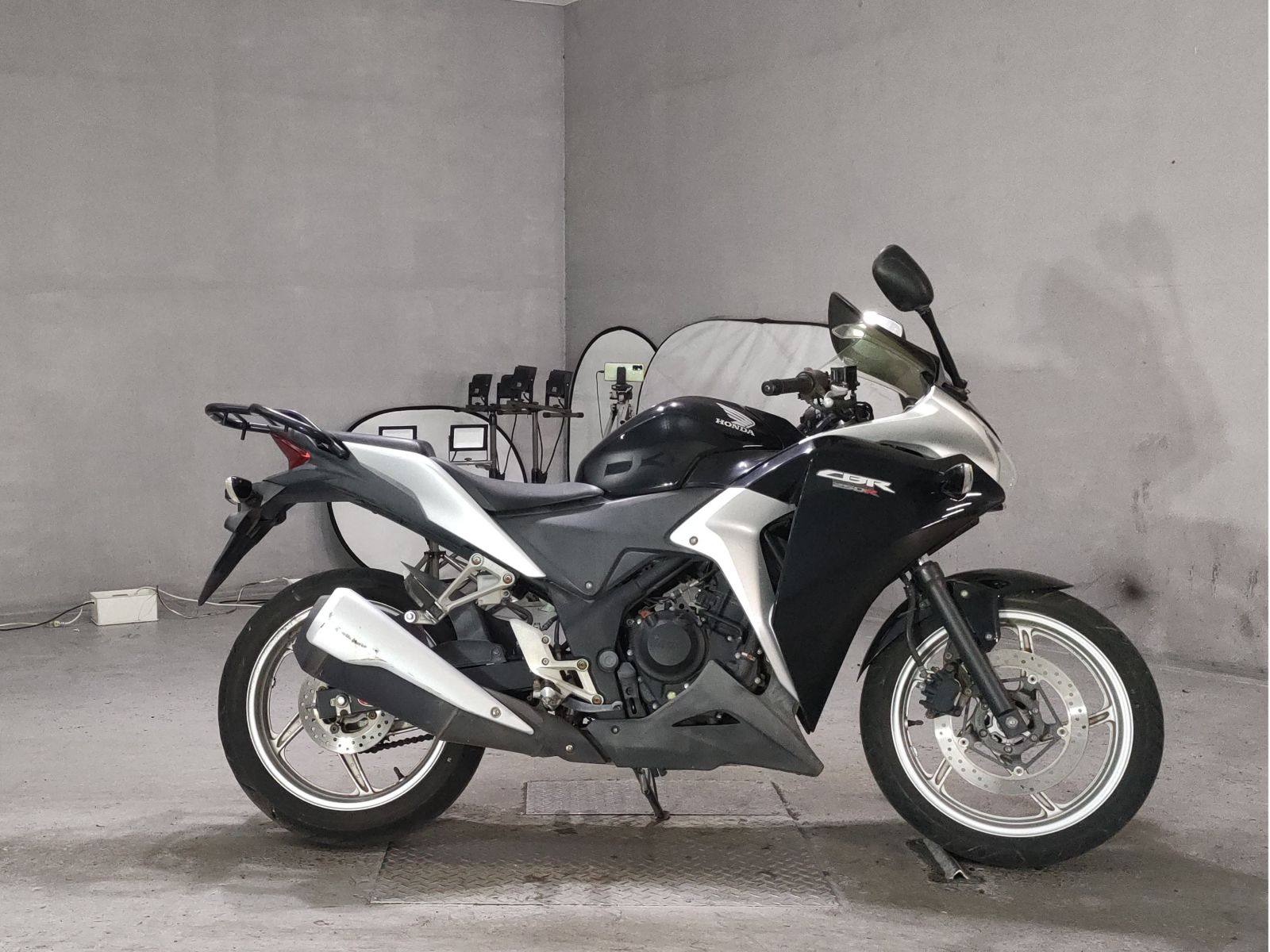 Honda CBR250R