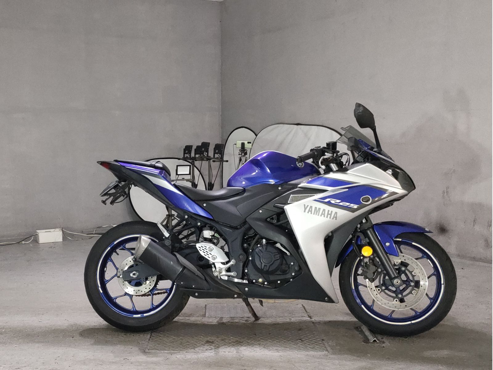 Yamaha YZF-R25