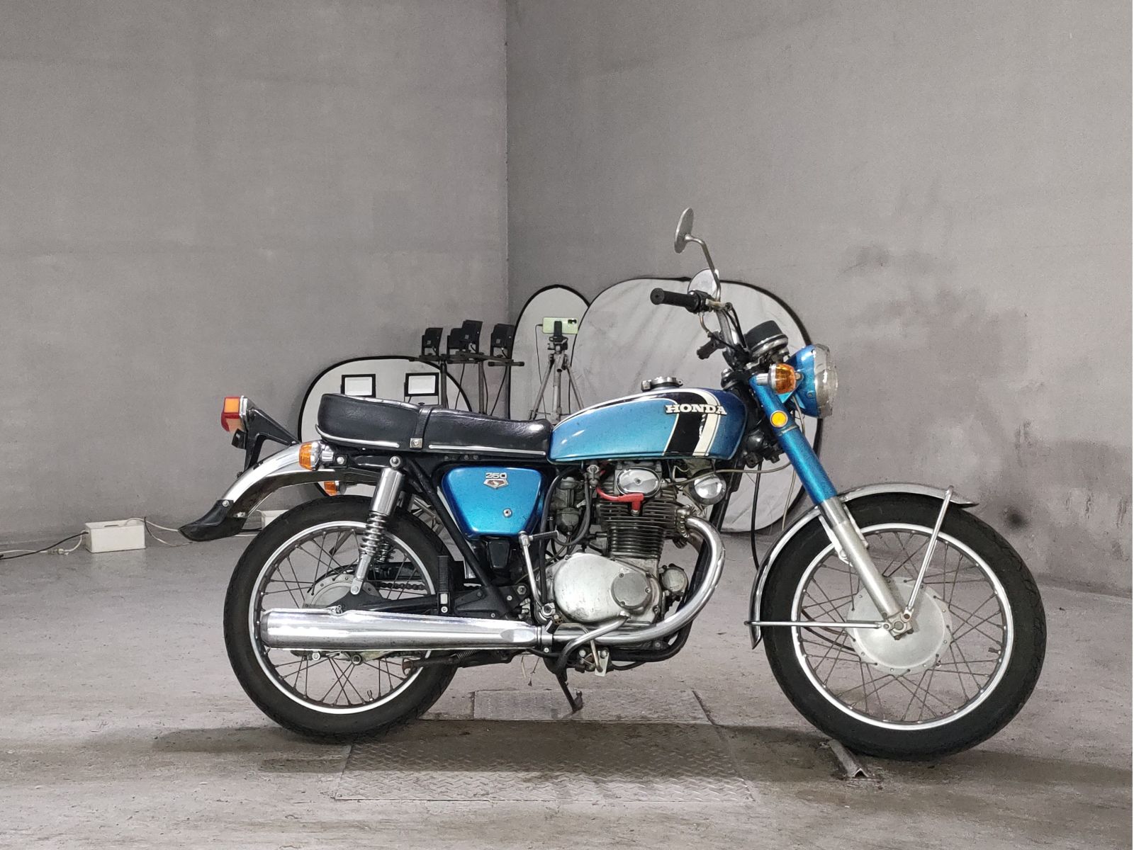 Honda CB250