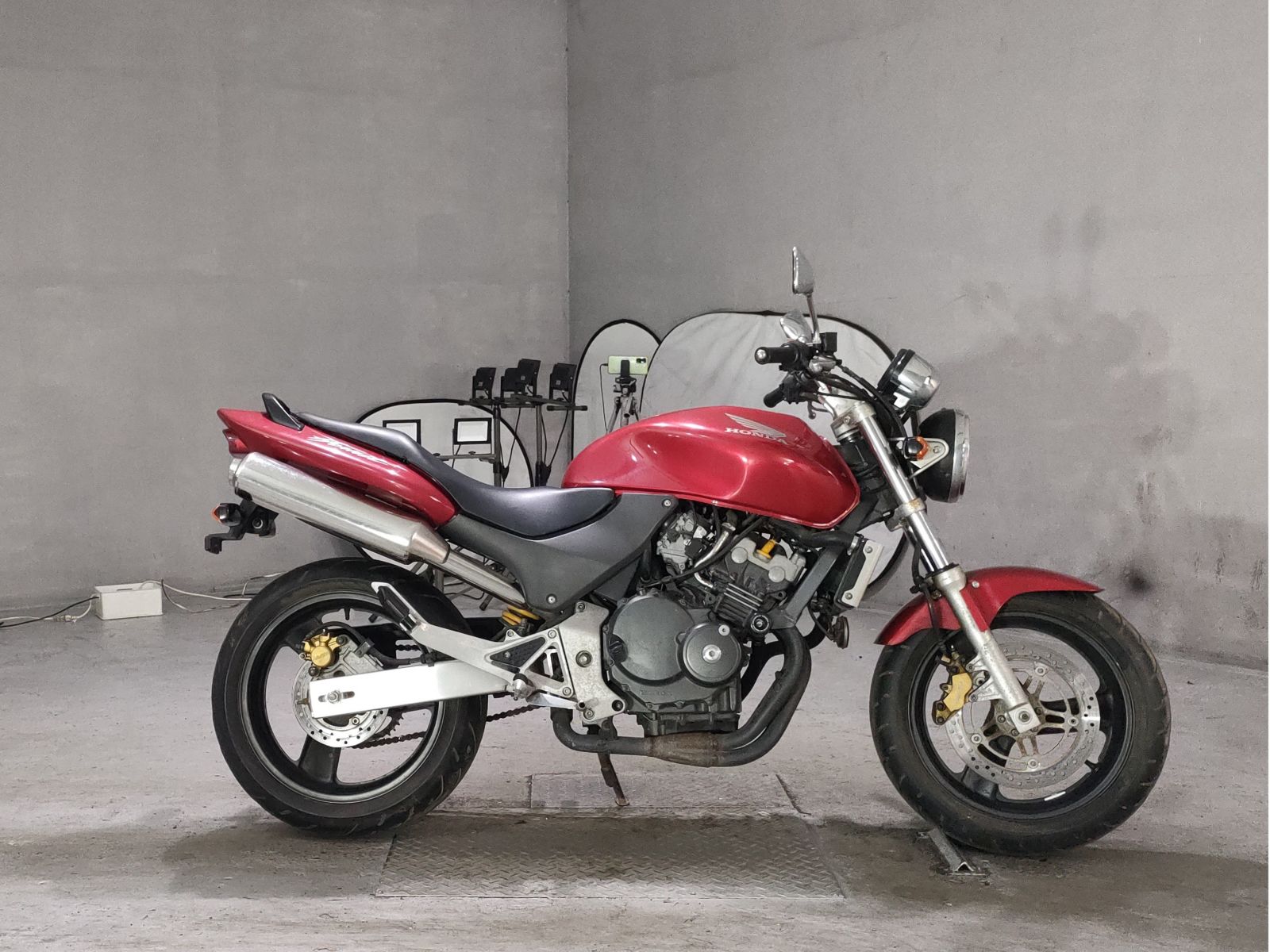 Honda HORNET250