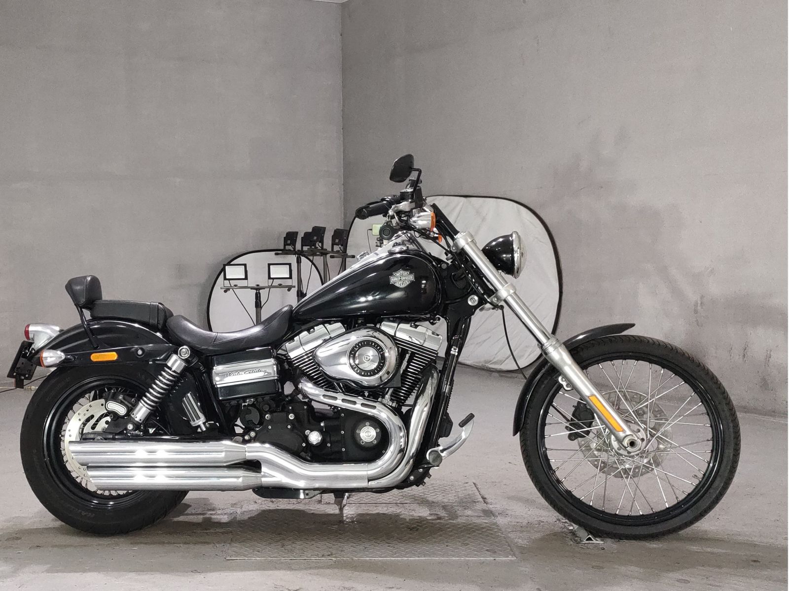 Harley-Davidson HARLEY FXDWG1580
