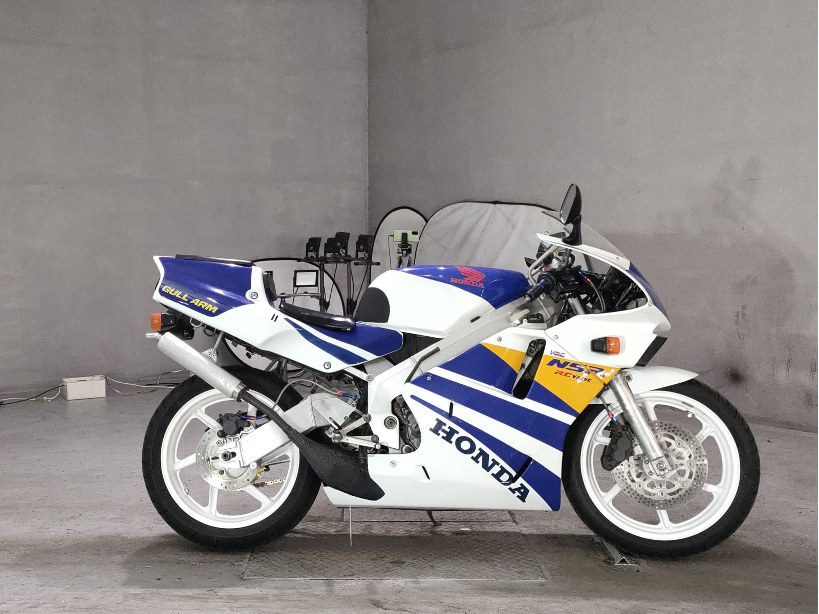 Honda NSR250R-1
