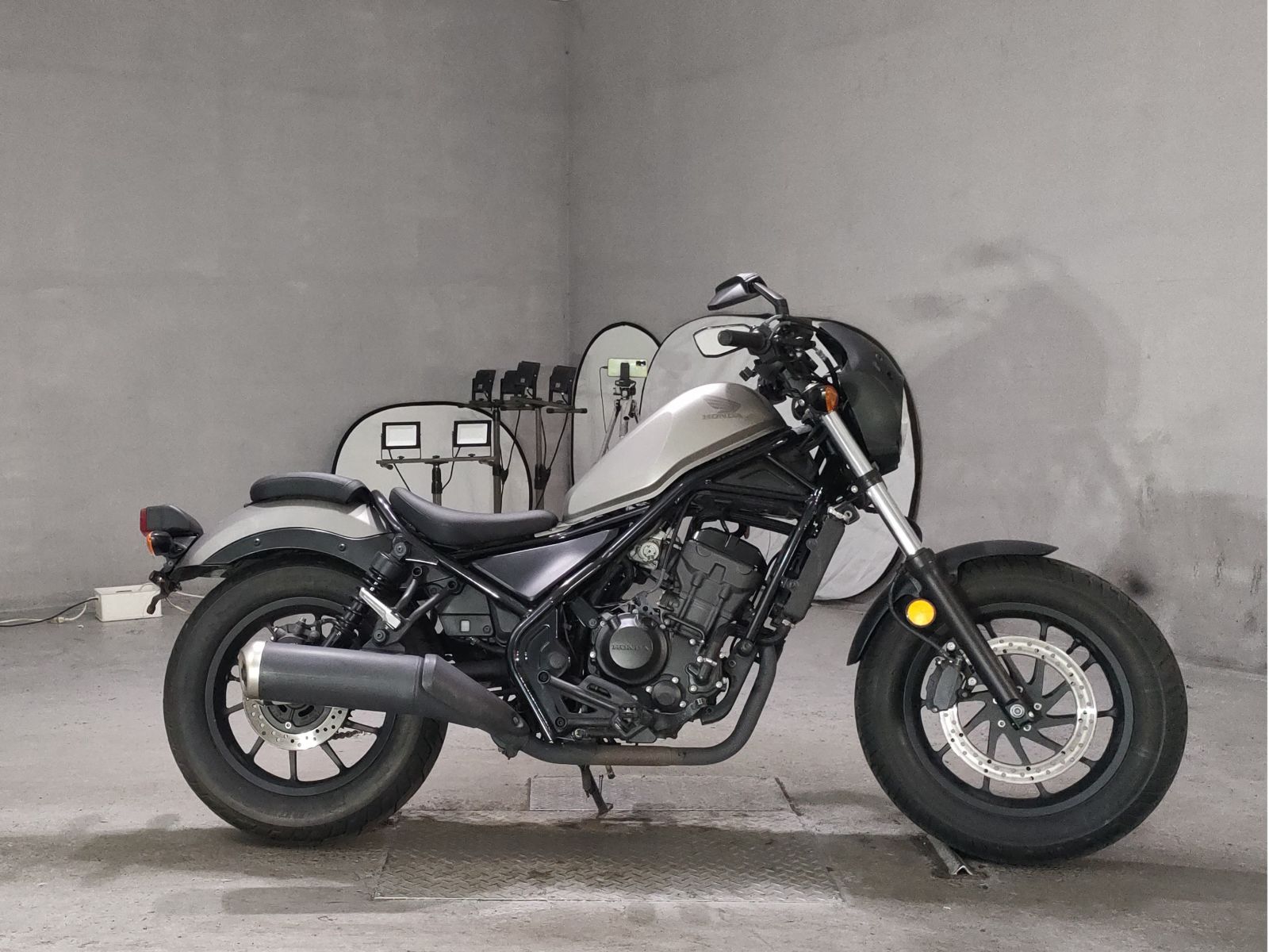 Honda REBEL