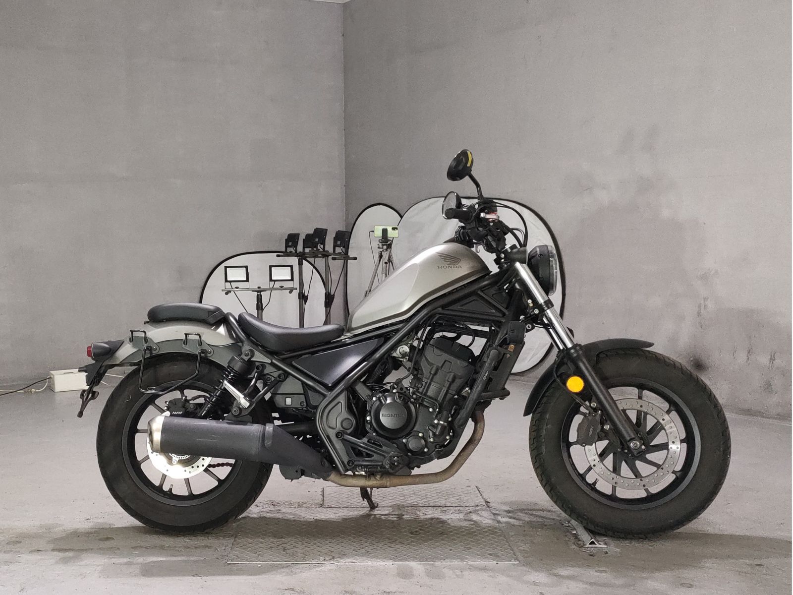 Honda REBEL
