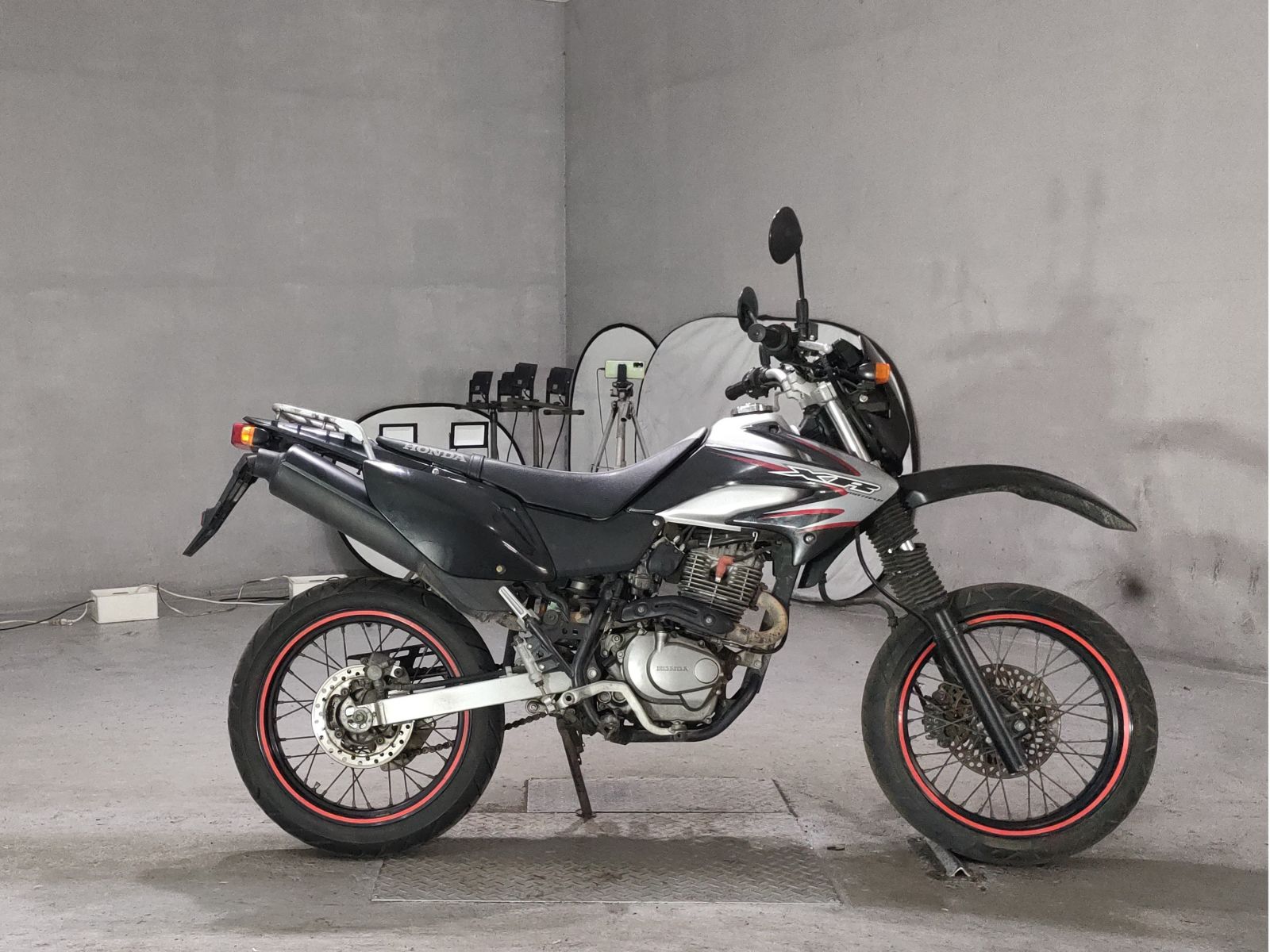 Honda XR230 MOTARD