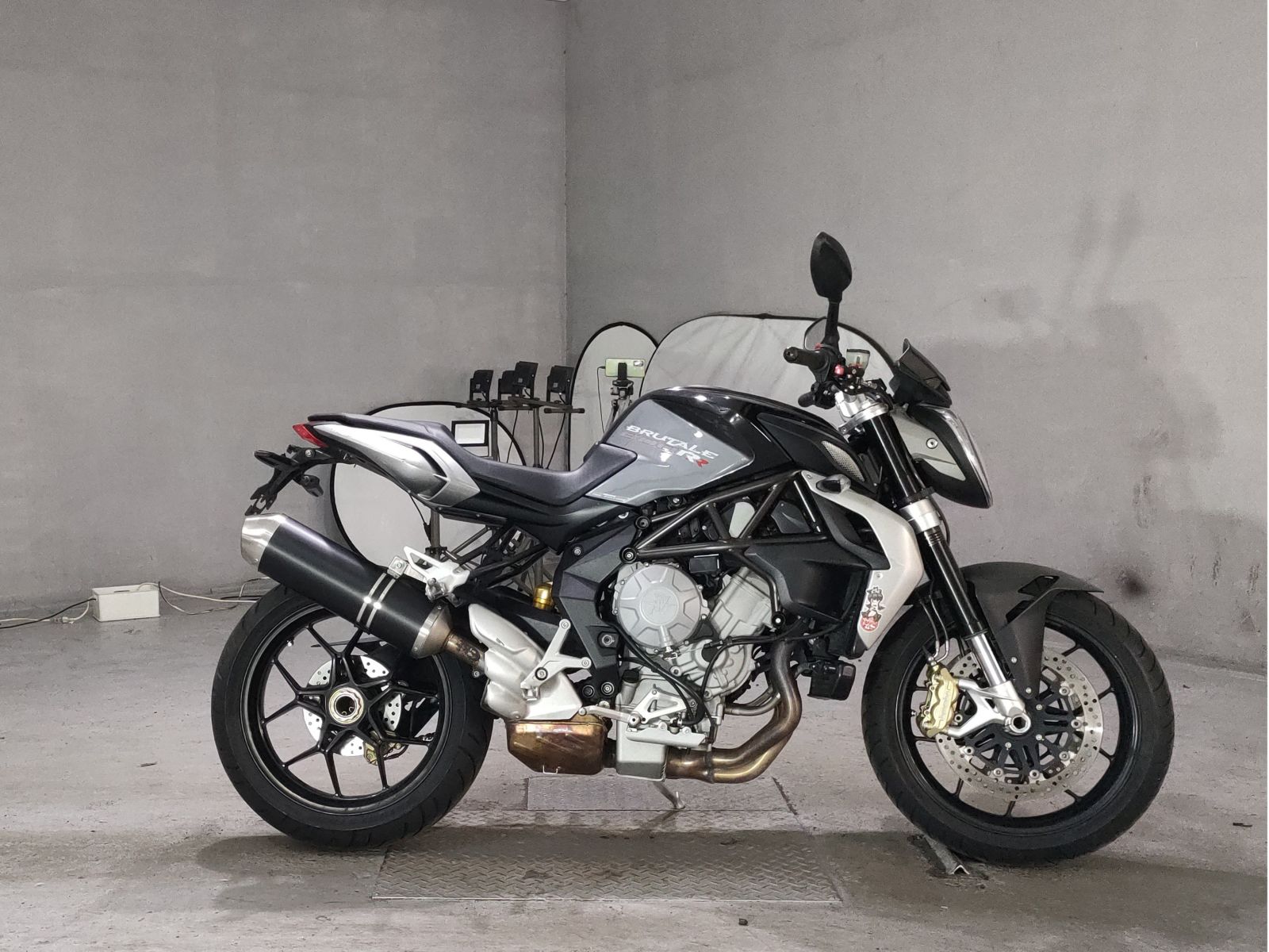 MV AGUSTA MV AGUSTA BRUTALE 800