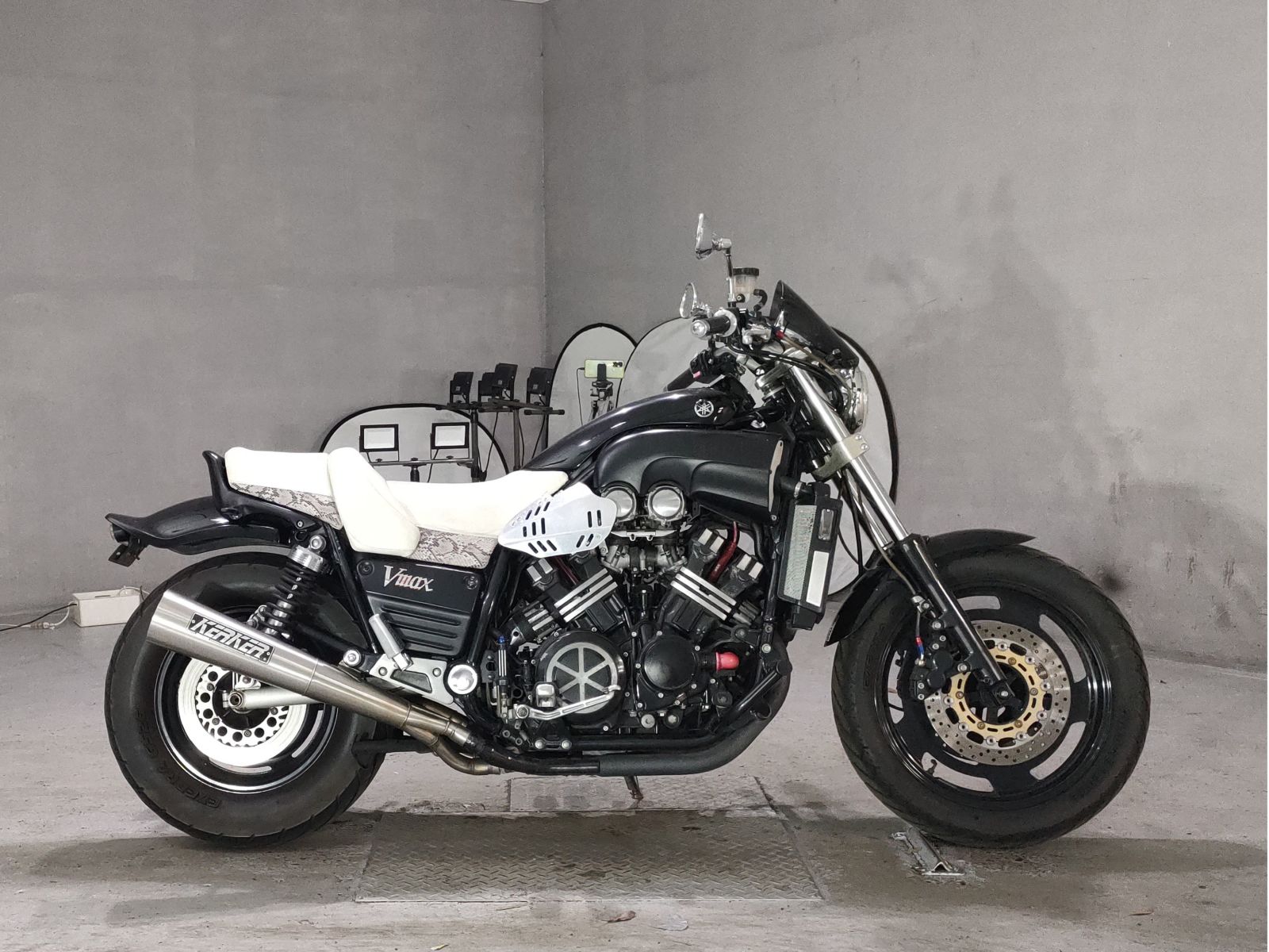 Yamaha V-MAX