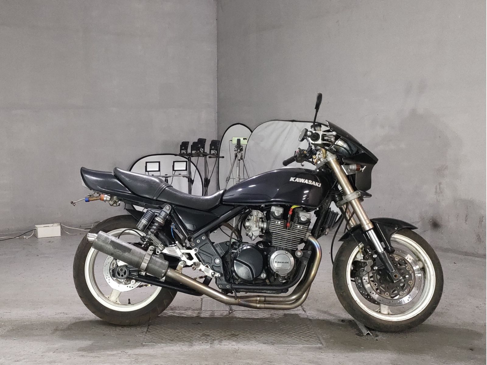 Kawasaki ZEPHYR400