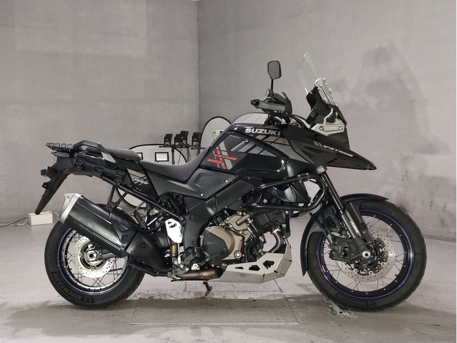 OTHER V STROM 1050XT