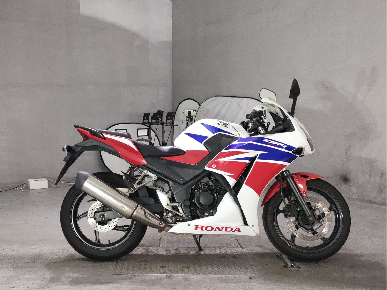 Honda CBR250R