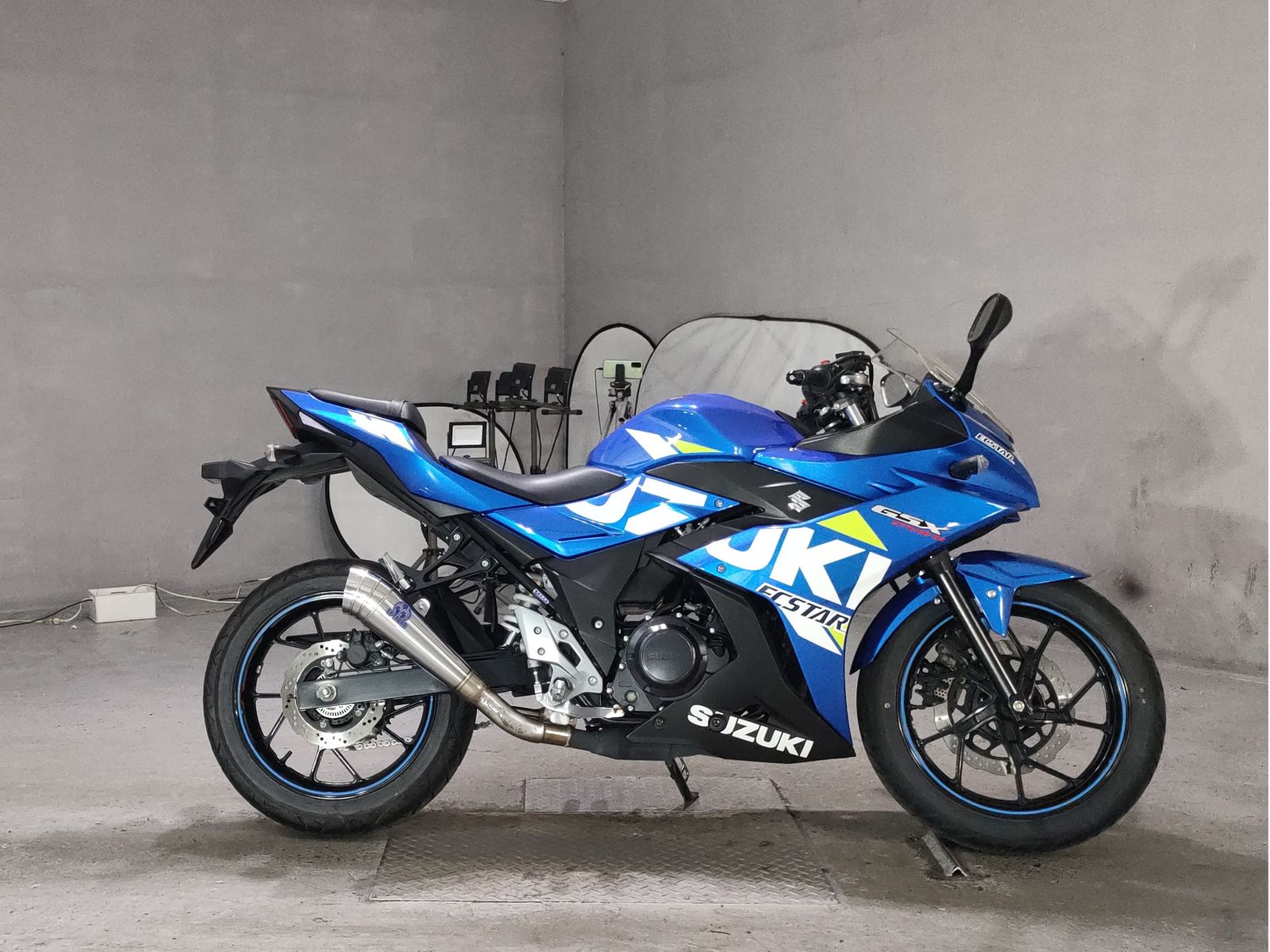 Suzuki GSX250R