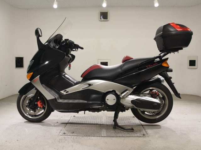 Yamaha T-MAX500