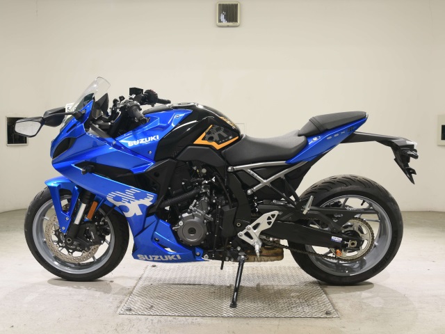 OTHER GSX-8R