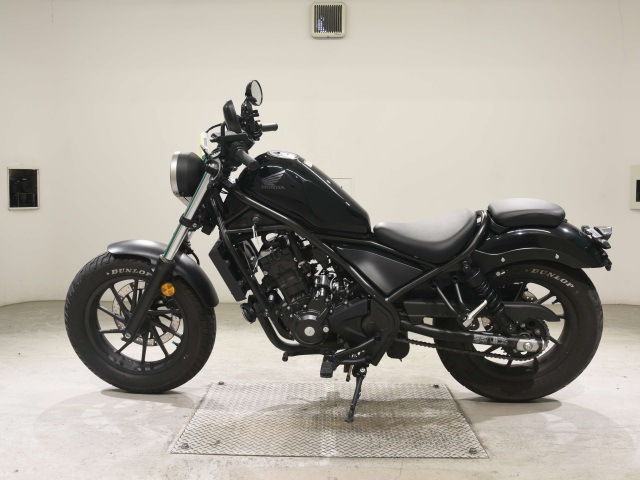 Honda REBEL