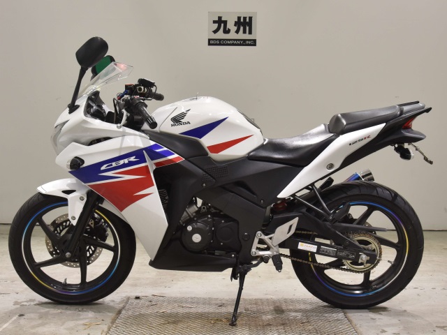 Honda CBR125R